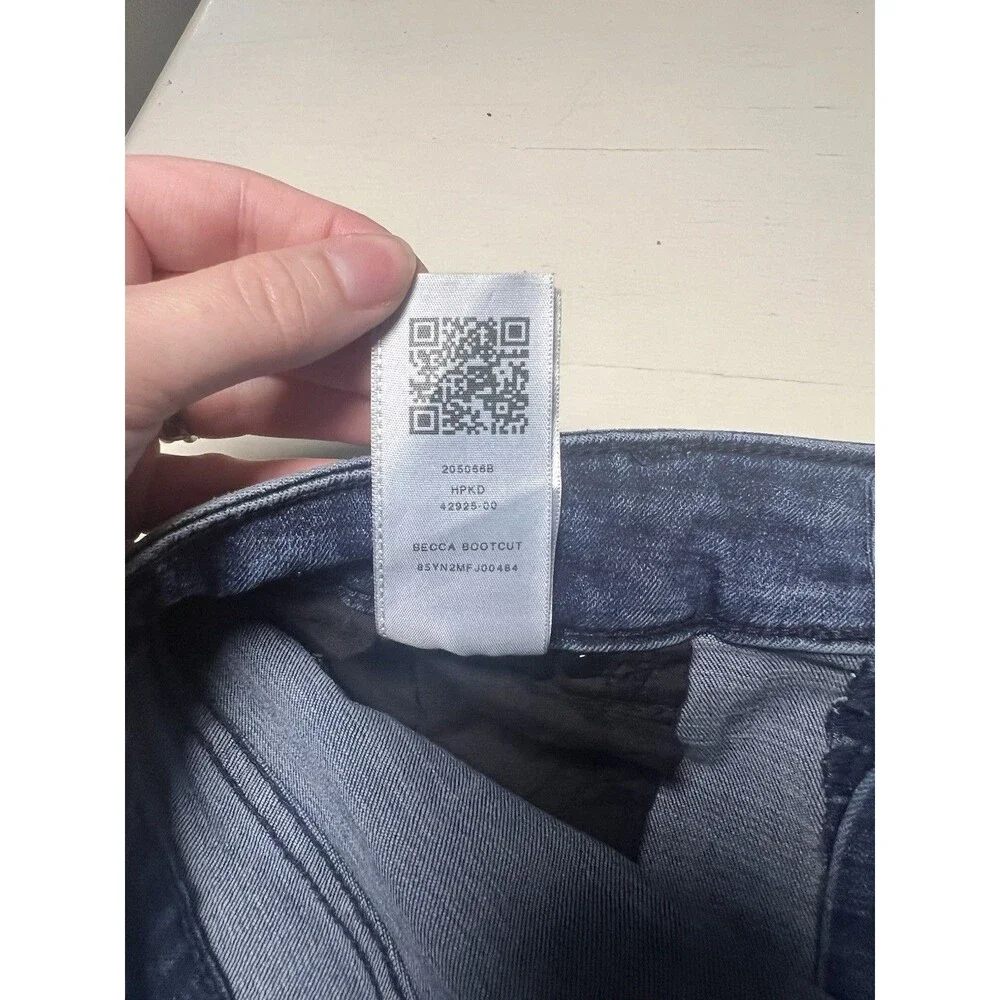 True Religion‎ Becca Mid Rise Bootcut Jeans Dark Wash Blue Size 29 205058B